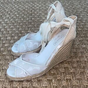 Coach Women's Cream White Wedge Espadrille Sandals Sz 8